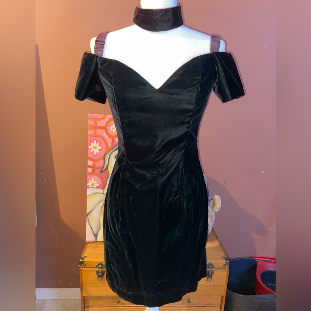 Jessica McClintock Gunne Sax Black/Dark Maroon Vintage Velvet Dress